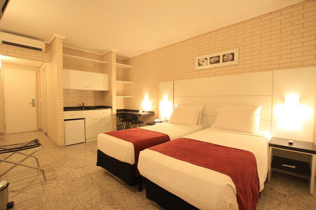 Hotel Confiance Prime Batel Curitiba Værelse billede